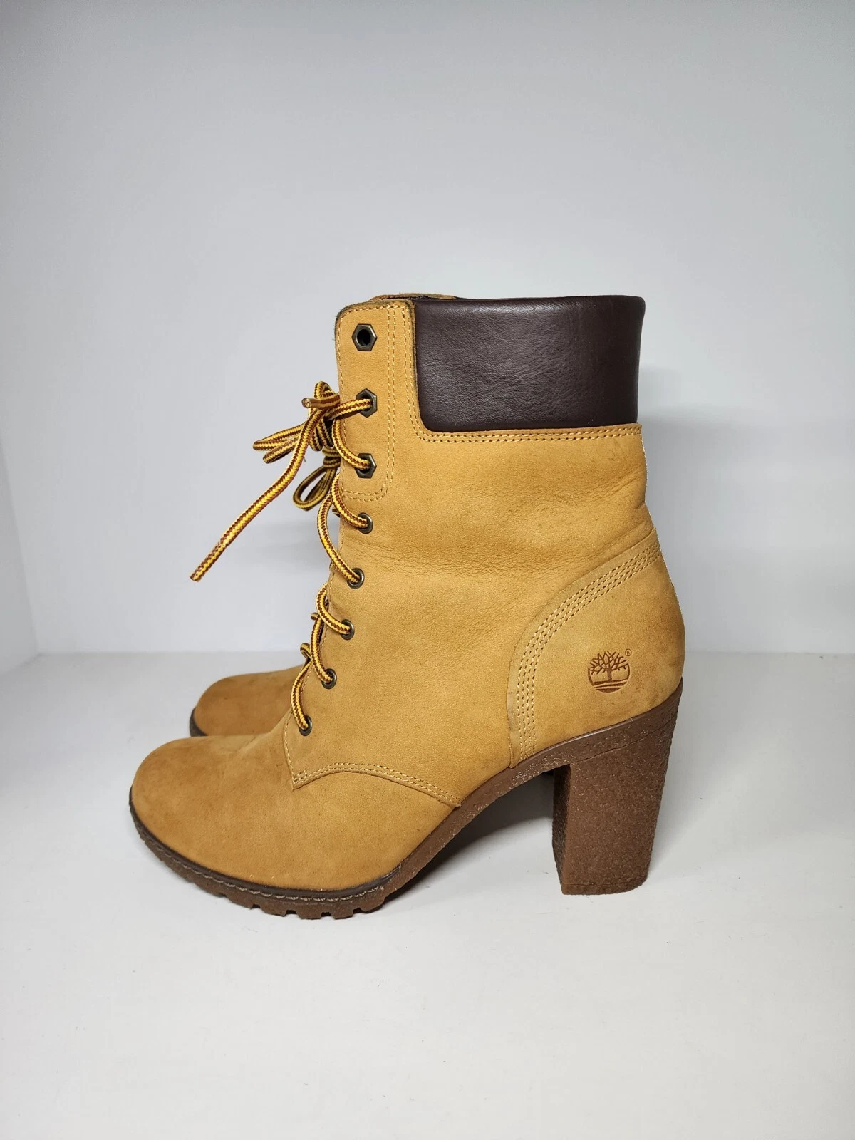 Stivaletti Timberland Tilson tacco alto da donna taglia 8 5 US in pelle nabuk di grano