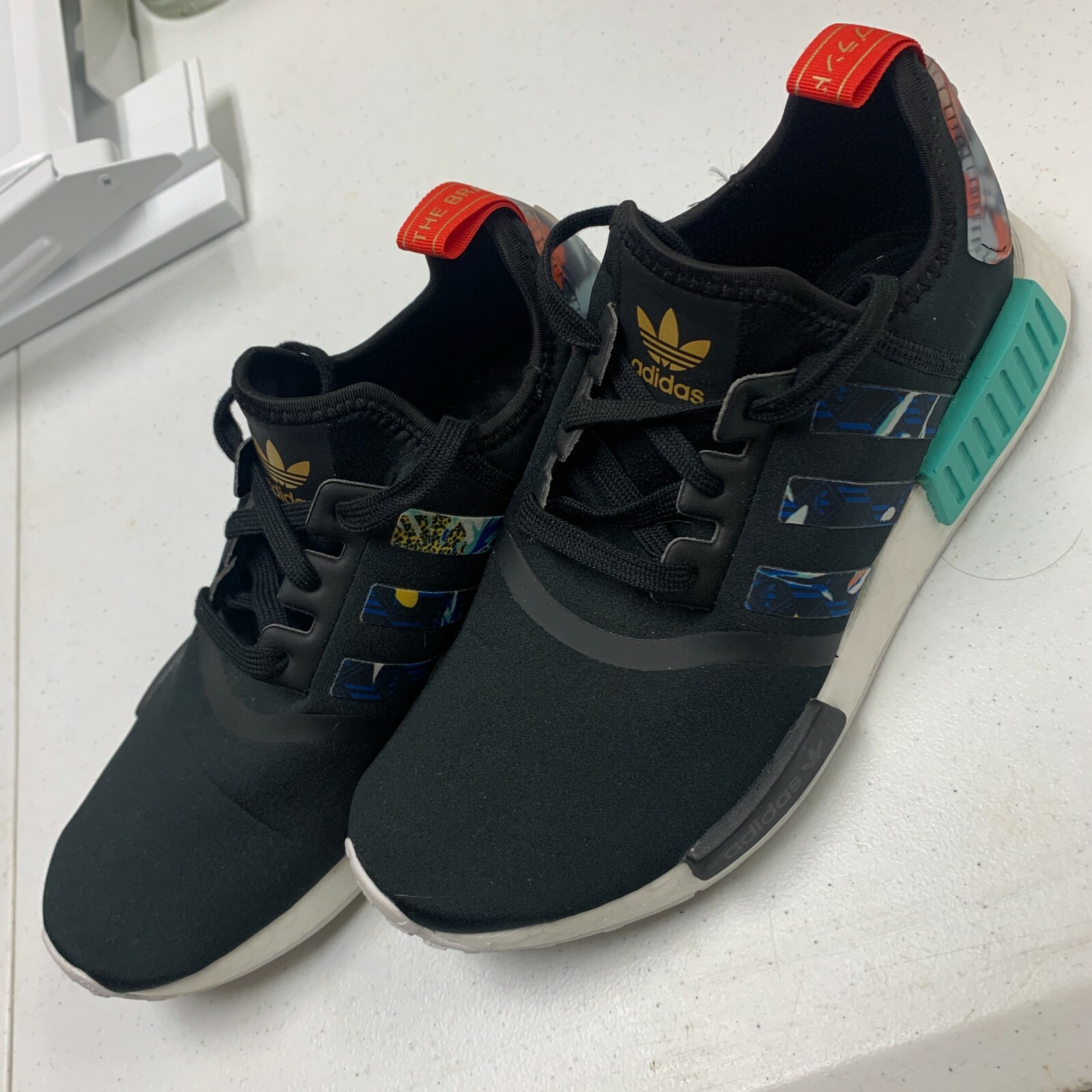 Adidas Womens 8.5 HER Studio London Floral NMD_R1 SHOES FY3665 black  fashion | eBay