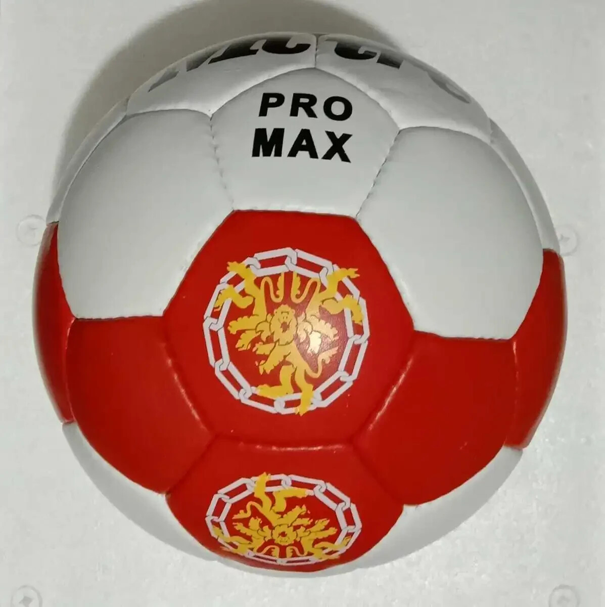 USEDレッドボール80球 RARE MITRE PRO MAX 1980 | OFFICIAL MATCH BALL | GENUINE