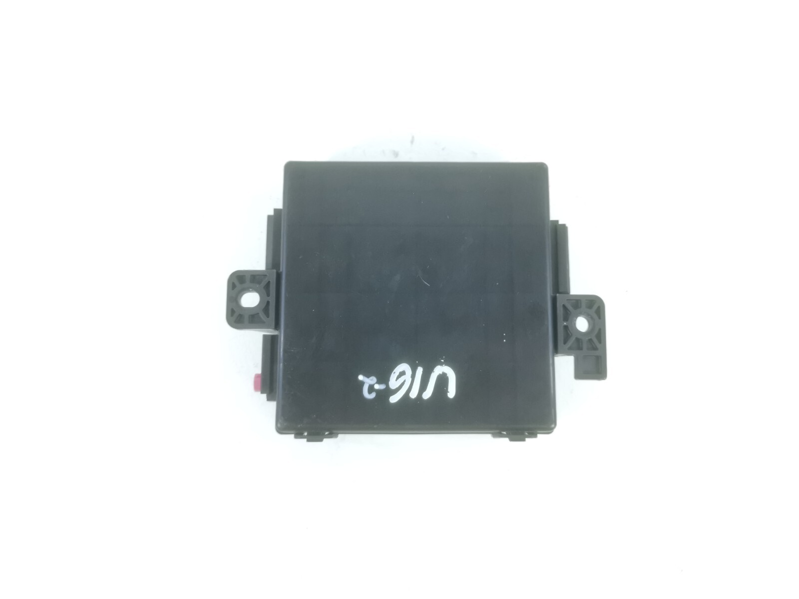 17-20 MASERATI Levante KEYLESS ENTRY CONTROL MODULE ECU P670105418 807023087A