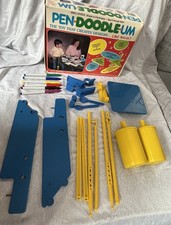 Vintage PEN-DOODLE-UM Drawing and Design Set Complete 1989