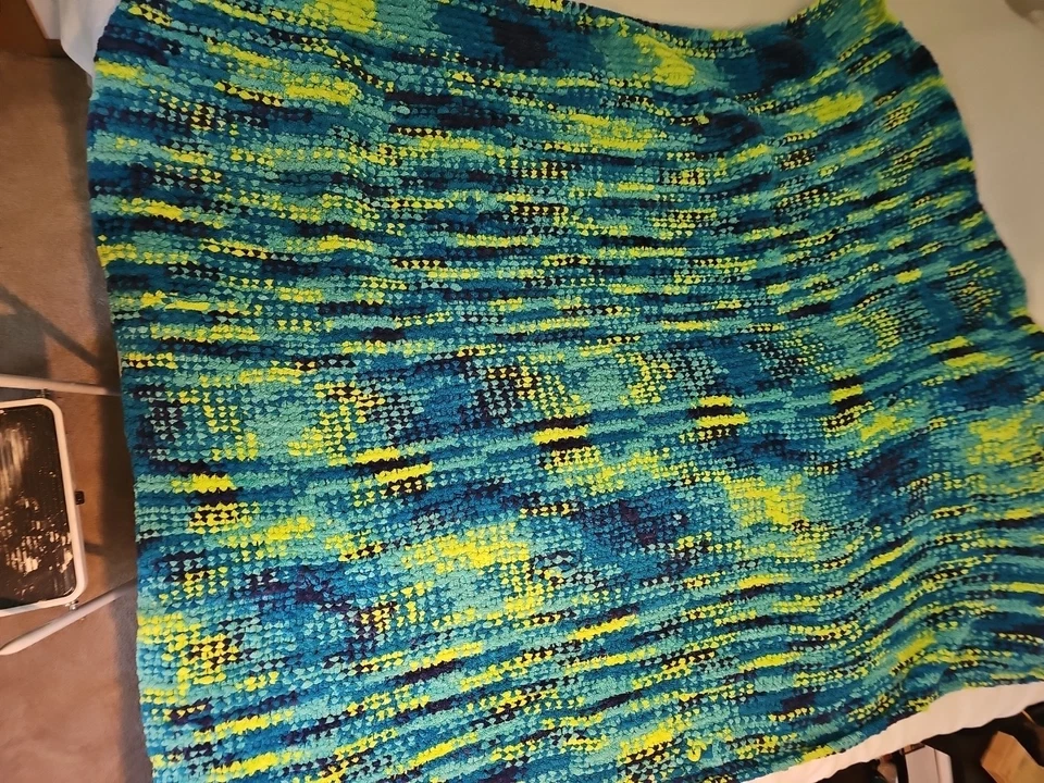 Manta afgana de ganchillo de punto grande 68x80" verde azulado hecha a mano torcida Foto 2 de 4