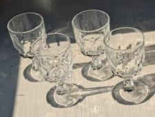 Arcoroc France Diamond Cut Glass Stemmed Cordial Shot Glasses Vintage Set of 4