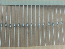 20PCS 1N5237B MOTOROLA Zener Diode 8.2V 500mw DO-204AH