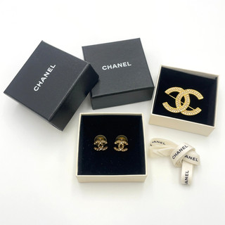 Spilla/orecchini logo/orecchini con strass Chanel Coco Mark 06A inciso con B BA020086