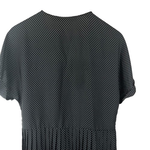 Zara: Mini Vestido Plisado a Lunares Negro Botón Frontal Ajuste y Acampanado: M - Imagen 5 de 16