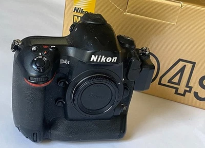 Nikon D4S 16.2MP Digitale Spiegelreflexkamera - Schwarz (Nur Gehäuse)