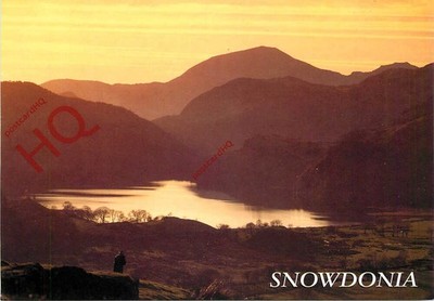 Ansichtskarte_ Snowdonia, Sonnenuntergang über Moel Hebog und Llyn Gwynant [Lachs]