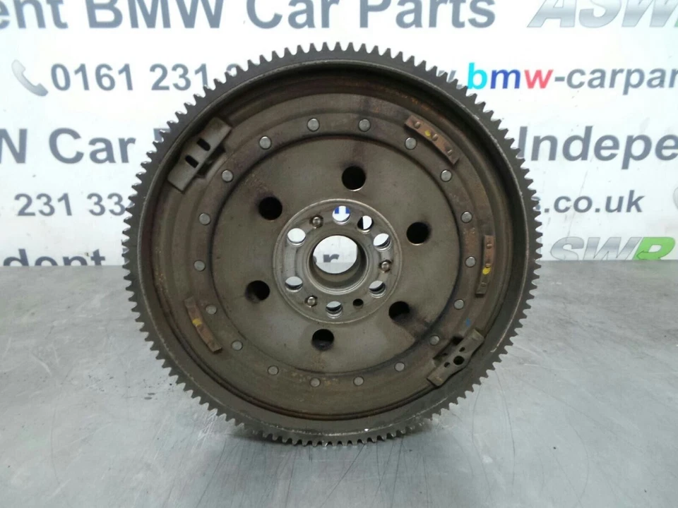 BMW Dual Mass Flywheel N45 N46 Petrol E87 E90 1 3 SERIES  21217573046 - Image 2 of 4