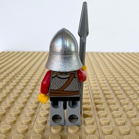 LEGO Castle, Kingdoms: Lion Knight Scale Mail, cas450, 7947, TOWER RESCUE, 2010