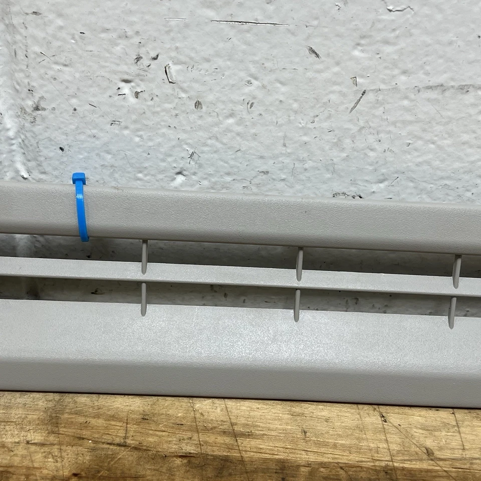 2011-2020 英菲尼迪 QX80 QX56 左后车头通风格栅装饰原始设备制造商 — 第 4/4 张图片