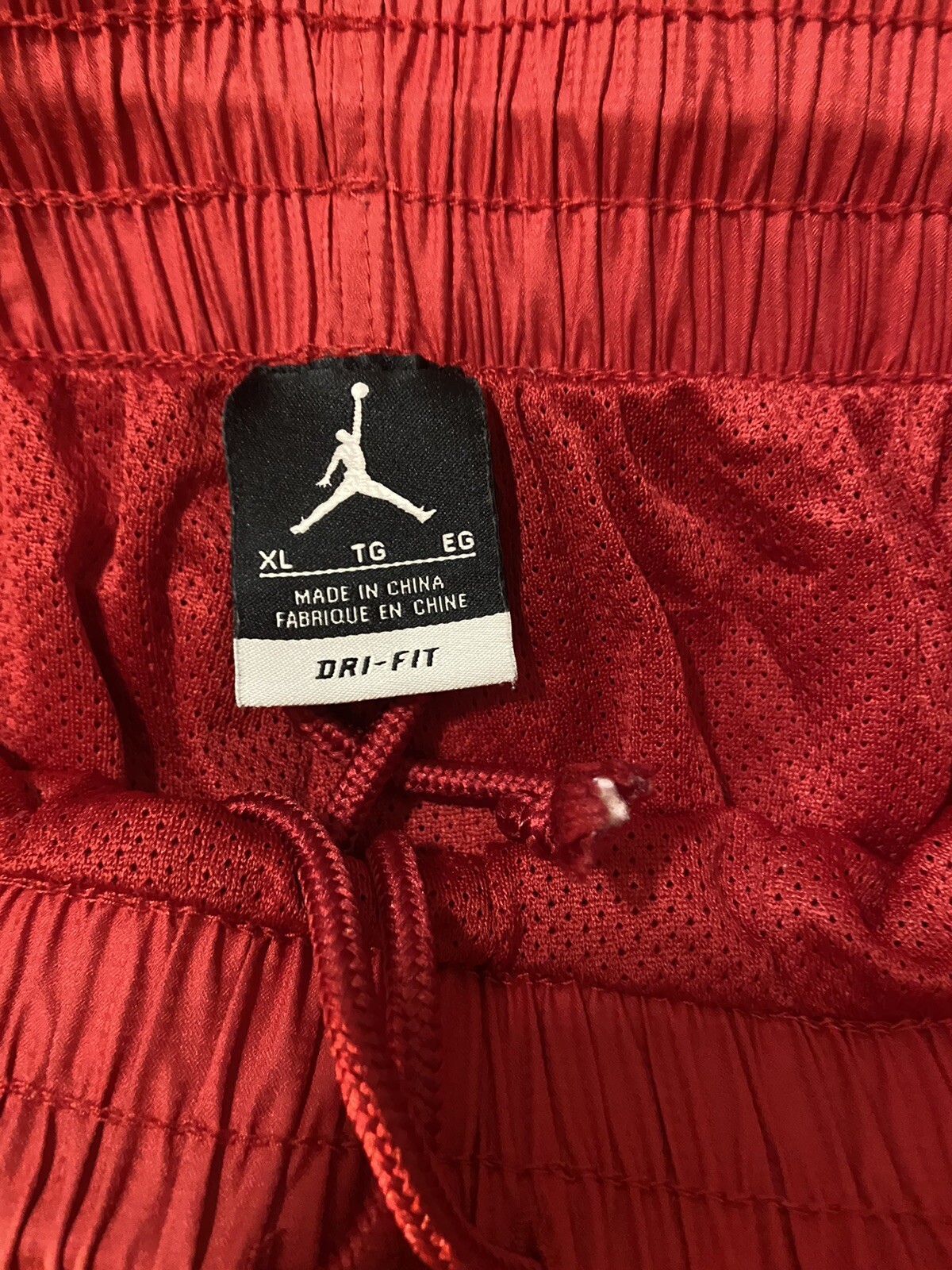 RARE⚡️Air Jordan CHICAGO BULLS THROWBACK Track Pants… Gem