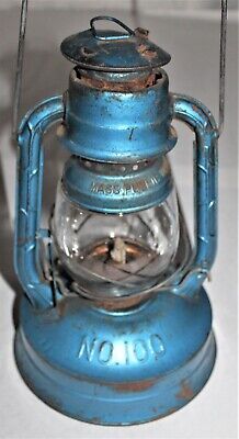 Vintage Dietz (USA) Kerosene Lantern No. 100 W/ Clear #10 Globe 