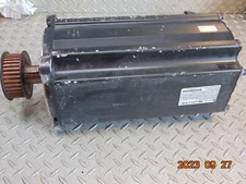 ALLEN BRADLEY MPM-B2152F-SJ74AA INVERTER DUTY AC SERVO MOTOR