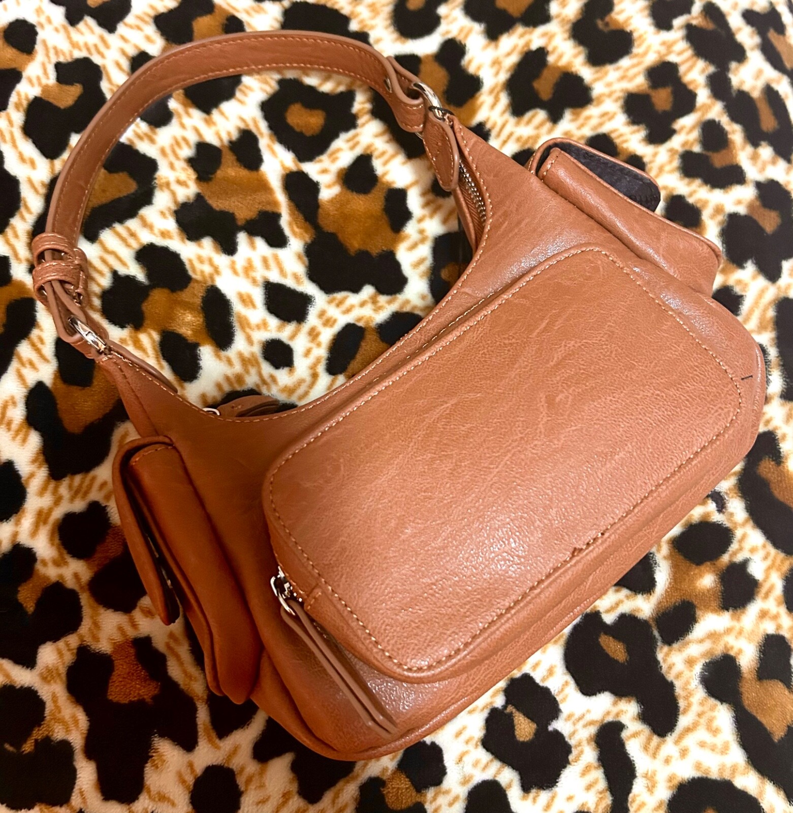 Collette Hayman Tan Delilah Pocket Shoulder Bag 90’s Y2K Crossbody RRP $80 BNWT