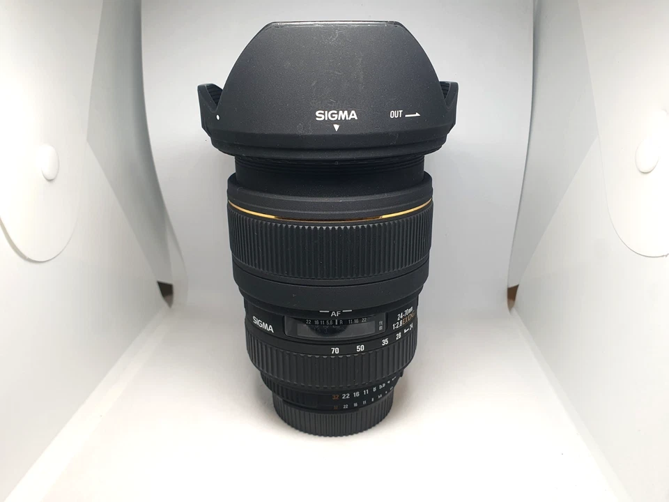 Sigma 24-70mm f2.8 EX DG Zoom Lens (for Nikon) w/ UV Filter  & Lens Hood & Case - image 4 of 4