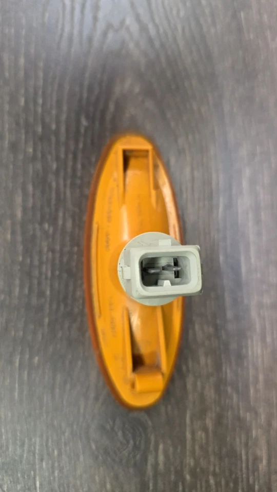 OEM 1999-2002 MERCURY COUGAR ÁMBAR GUARDABARROS MARCADOR LATERAL LUZ LÁMPARA PASAJERO DERECHO Foto 2 de 4