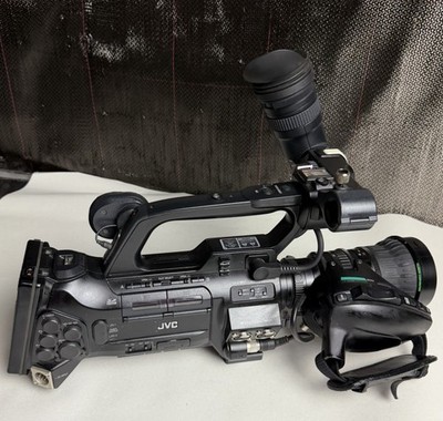 JVC GY-HM700CHU ProHd Camera w/Fujinon Lens XT17sx4.5BRM-K1 No Battery
