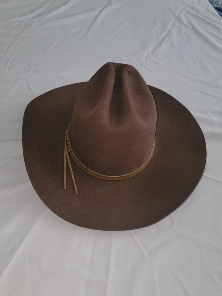 Chapéu de cowboy infantil de lã tamanho médio - Imagem 3 de 4