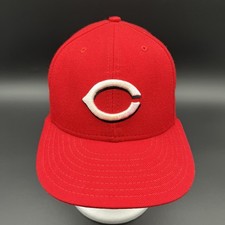 Vintage Cincinnati Reds New Era Fitted Hat Size 7 1/8 Cap Made in USA Wool MLB