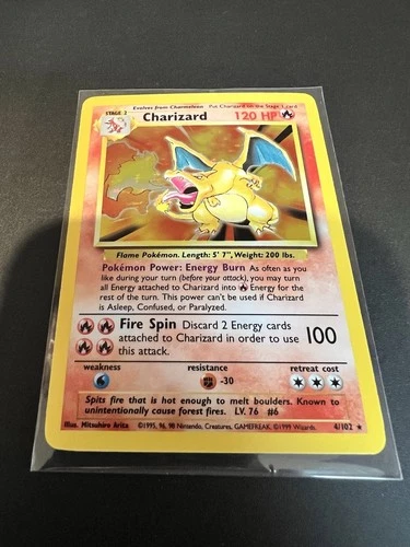 Pokémon TCG Charizard Base Set Holo Unlimited Rare Card 4/102 Great Condition
