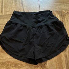 SHEIN Women's Black Athletic Activewear Shorts Solid Elastic Waist Regular