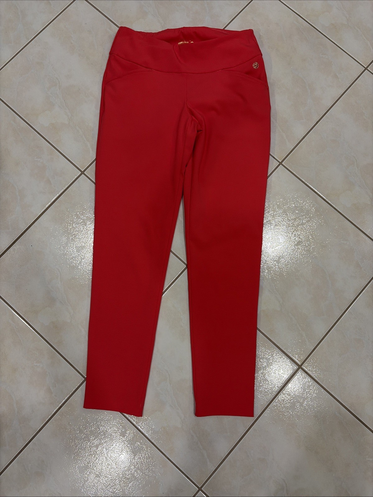Lilly Pulitzer Luxletic Corso Pant UPF 50+ Red Size 2 Women’s  Pre Owned