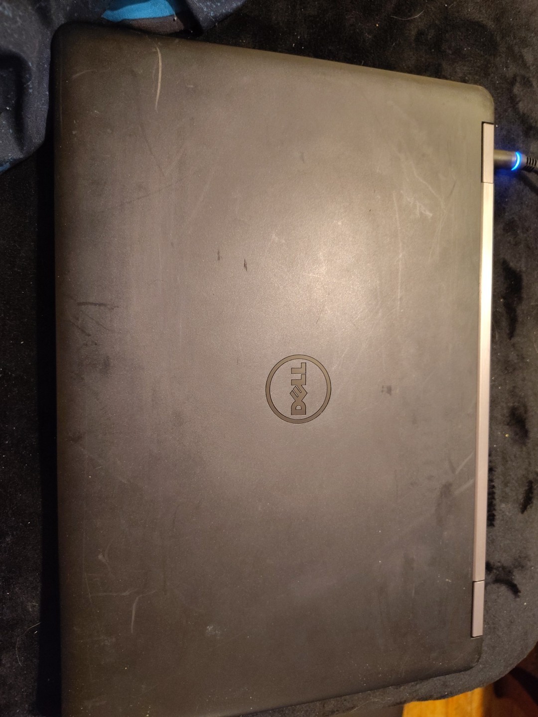 Dell Inc Latitude E5470, 15-Inch Laptop, with Core i5 6440 HQ, NO HDD NO DRIVE, No OS