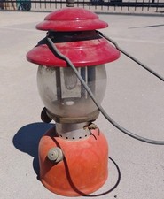 Vintage Coleman Lantern 200A single Mantel 1963