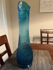 LE Smith Large Vintage Thousand Eye Peacock Blue Swung Glass Vase 17.5”