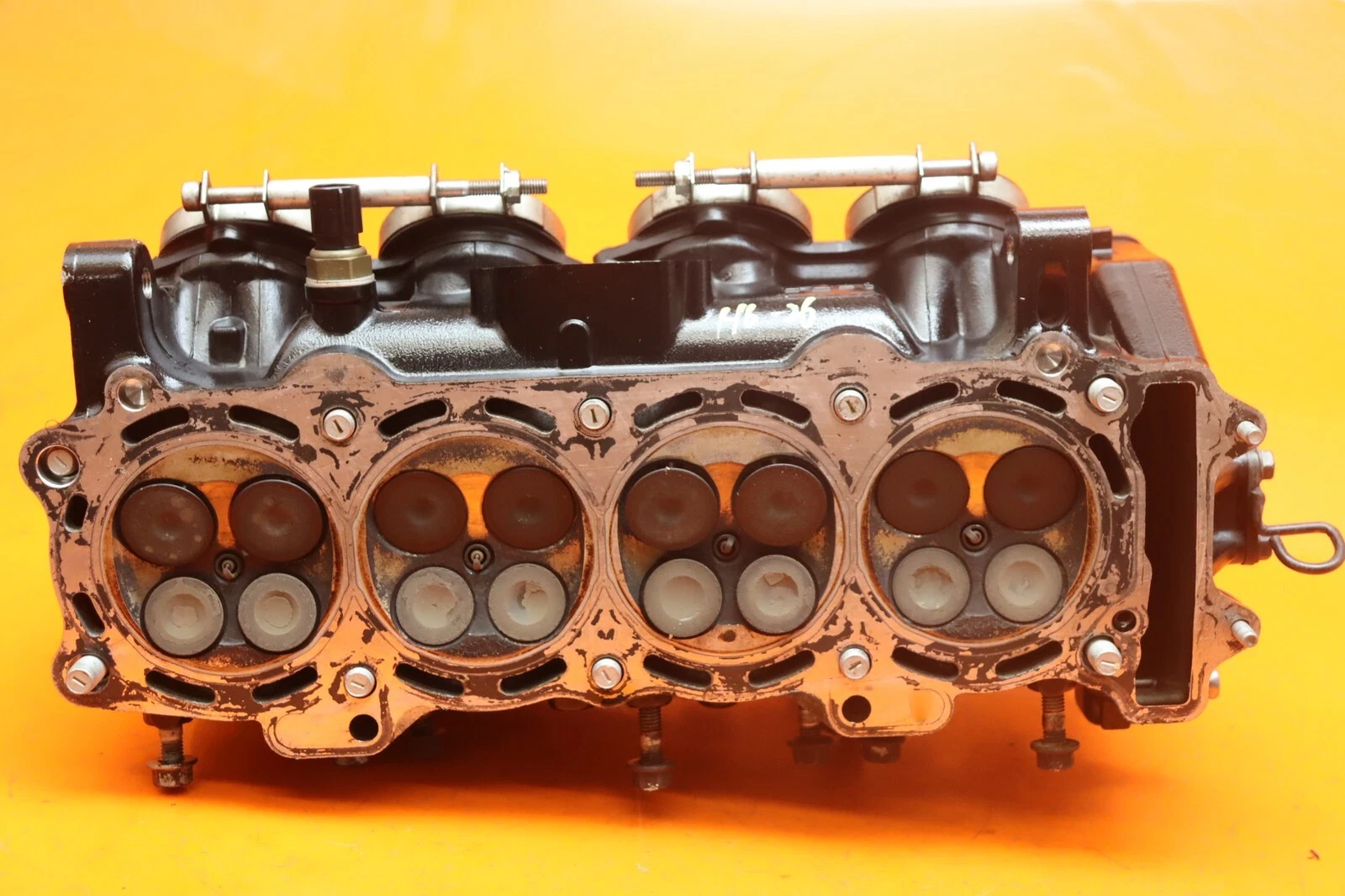 よく見る「芸能人が愛用 06-07 KAWASAKI HEAD CYLINDER END TOP ENGINE OEM ZX10R NINJA ホビーラジコン