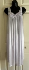 VTG Lati Fashion Nightgown Size Large Liquid Satin Ruffle Accent Lavender Purple