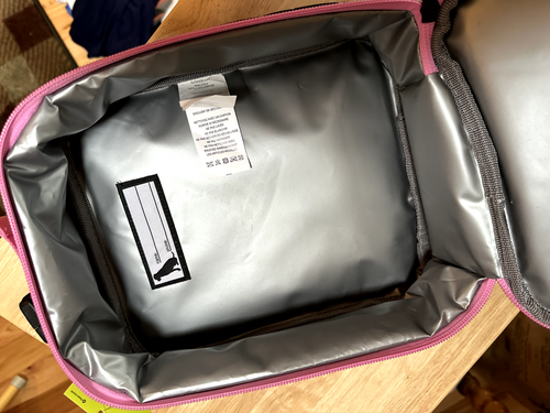Neu mit Etikett Eddie Bauer Kinder Sternenmuster Thermo Brotzeittasche Reißverschluss 10" x 8" x 3,5" - Bild 3 von 3