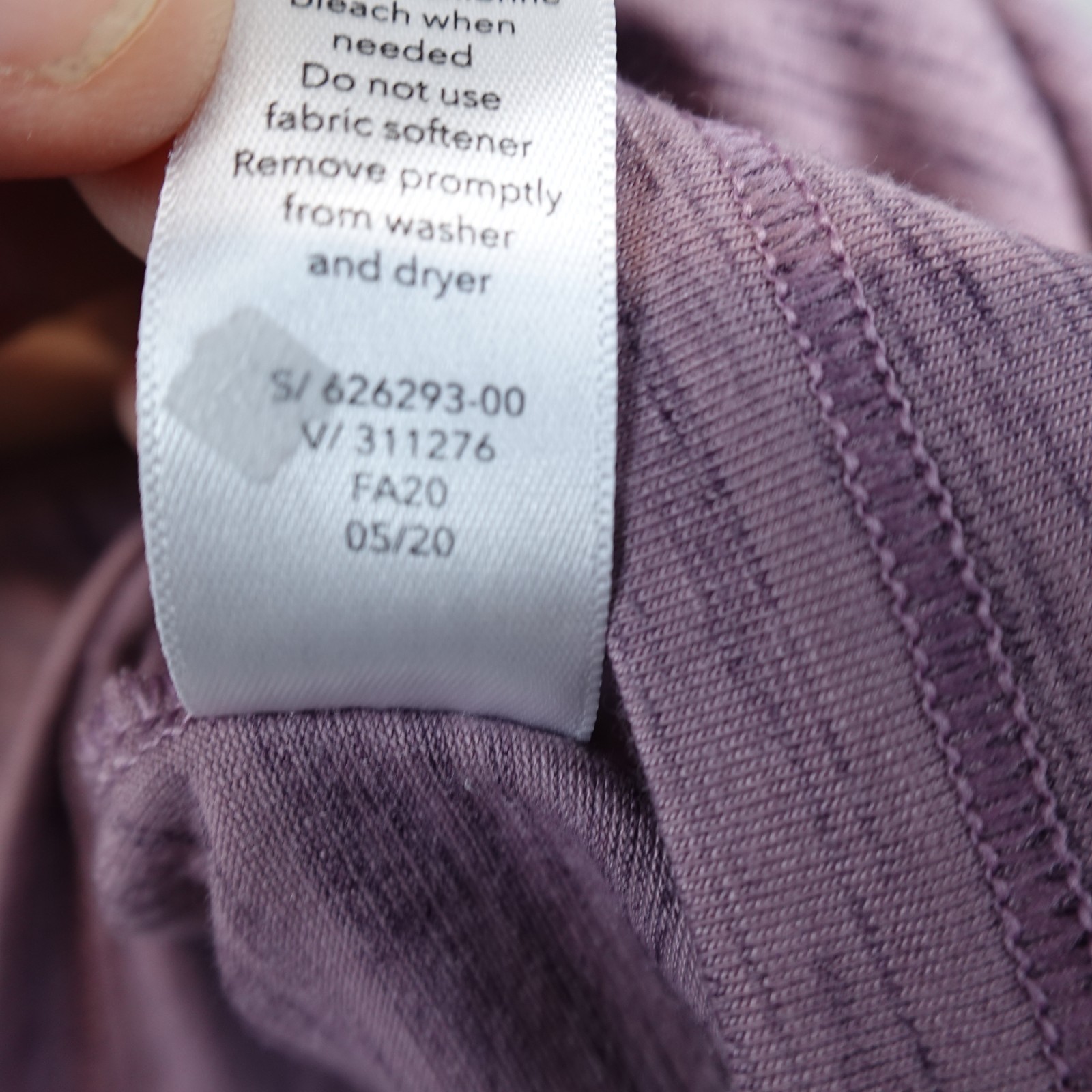 ATHLETA Flow Top Essence Size Small Spacedye Shirt Mauve Heathered Long Sleeve