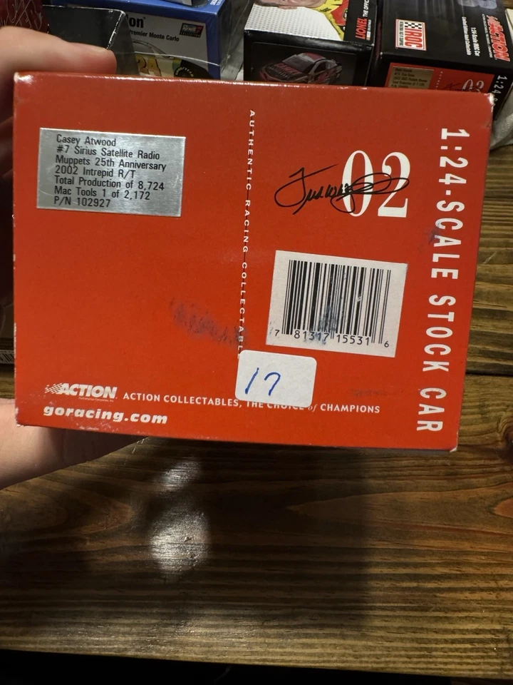 Mac Tools 2002 Nascar #7 Casey Atwood Sirius Radio Muppets Dodge By Action em escala 1/24 - Imagem 4 de 4