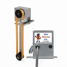 Mini-Skimmer R.S. Belt Oil Skimmer 8  Reach 1 Qt/Hour Removal 15 RPM MSRSE8CS