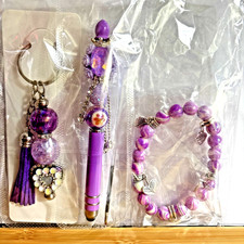 HAND MADE BEAD PEN AND BEAD KEY CHAIN  INK REFILL- bracelet - Heart - Floral