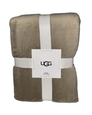 UGG  Novah    Queen Size Blanket  Light Fawn  92  x 96   Very Soft