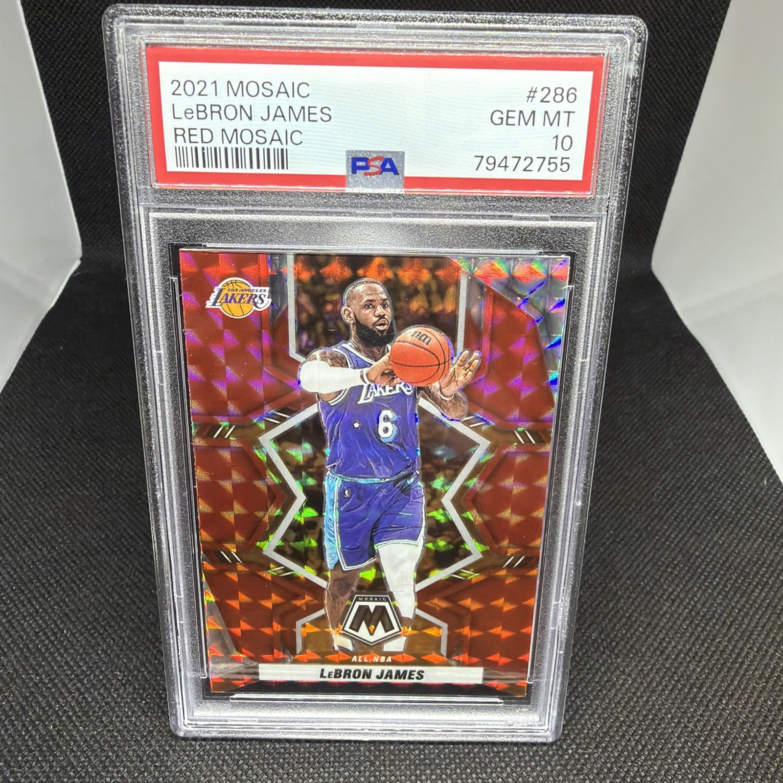 LeBron James 2021-22 Panini Mosaic Mosaic Red #286 (PSA 10)