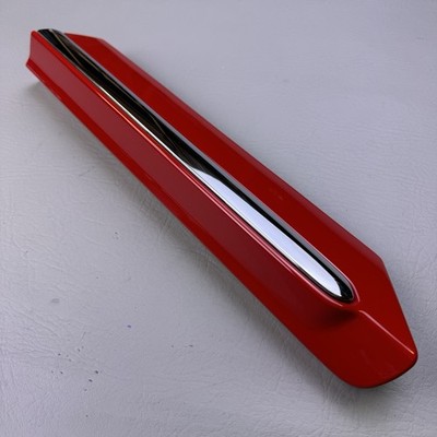 12-19 VW BEETLE LEFT LH DRIVER SIDE LOWER QUARTER TRIM MOLDING