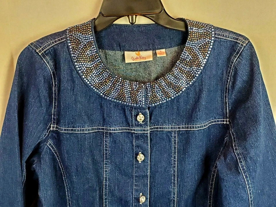 Quacker Factory Women's Bedazzled Denim Jean Jacket Blue Gold Rhinestone Size S - Image 3 of 4