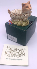 Harmony Kingdom Cat Boots Caterpillar Fixed Figurine