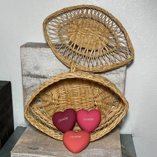 Eye Shape Wooden Wicker, Rattan Cottagecore Basket With Lid, Hook 11.5x3.5x8"