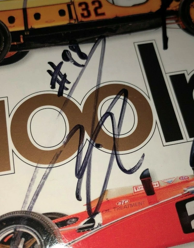 2011 INDY 500 SIGNED SPORTS ILLUSTRATED SI MAGAZINE DAN WHELDON +6 INDIANAPOLIS - Image 2 of 2