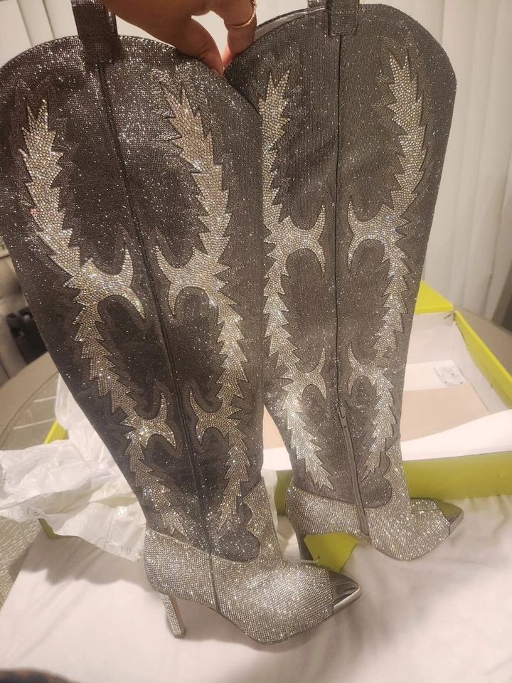 Botas hasta la rodilla Gianni Bini tacón talla 7,5 pantorrilla ancha estrás brillo precio de venta sugerido por el fabricante $250 Foto 3 de 4