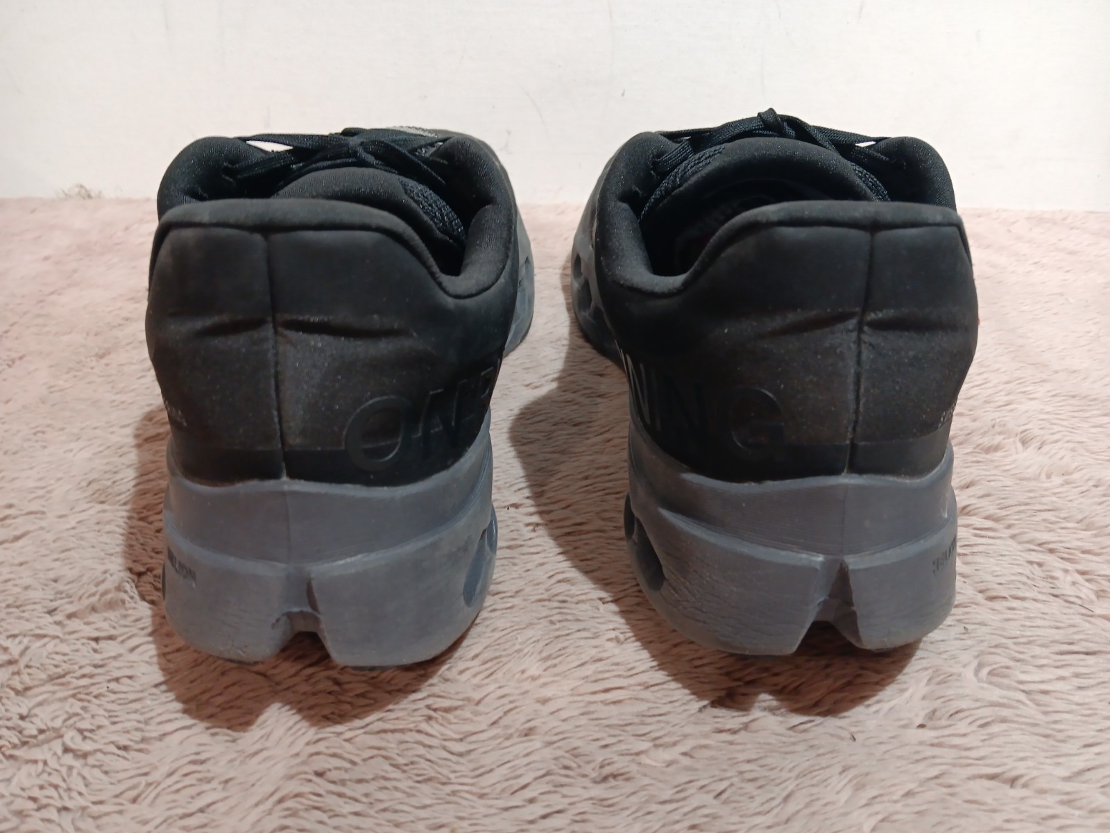 Mens On Cloudsurfer Max Black Eclipse Running Gym… - image 6