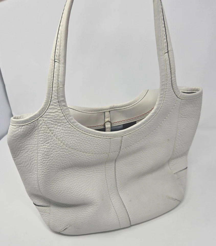Vintage Coach Legacy Ergo 11615 Hobo White Pebbled Leather Shoulder Bag - Image 3 of 4