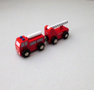 Hilfszug Feuerwehr Holzeisenbahn Zubehör