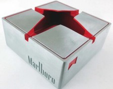 Marlboro Aschenbecher Alu Aluascher Ascher 12x12cm silber Stern Windascher 2