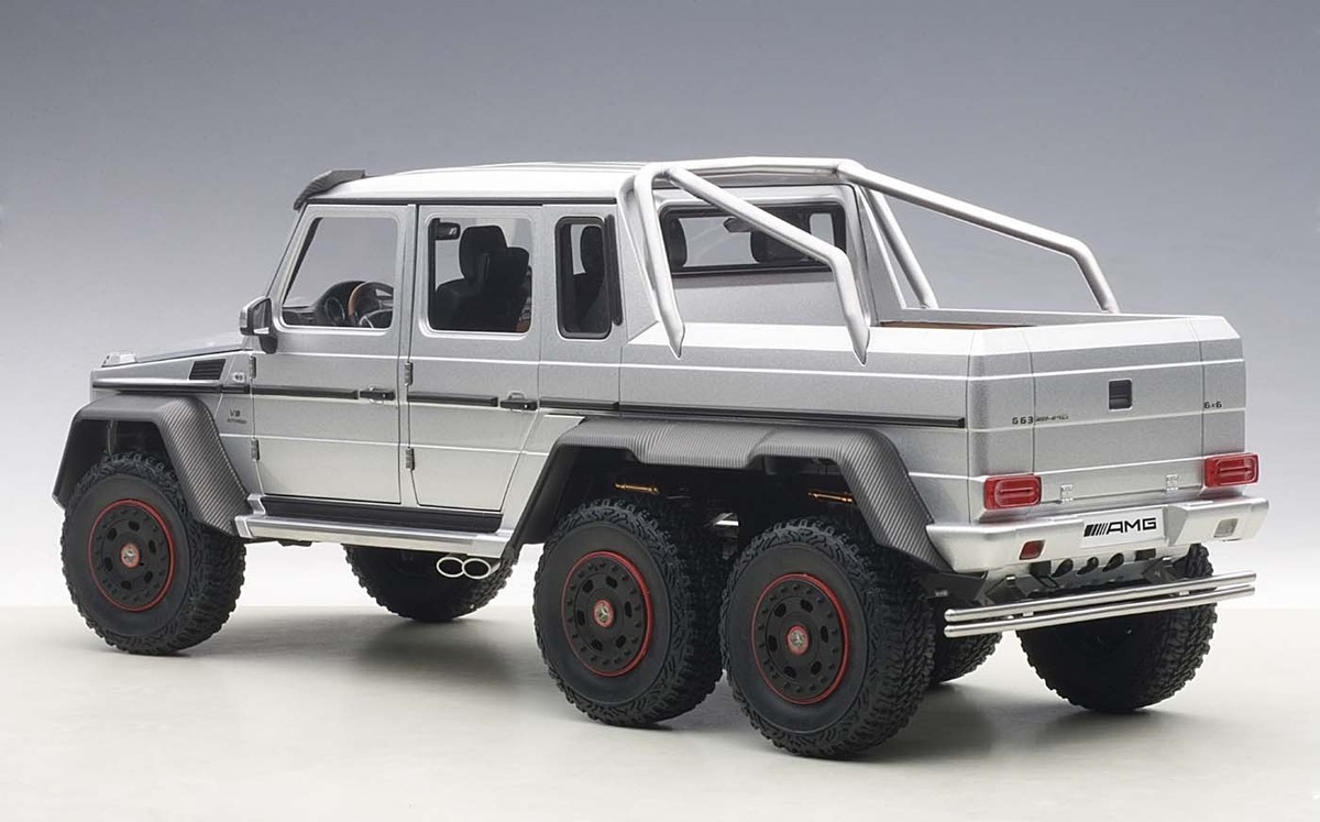 MERCEDES-BENZ G63 AMG 6X6 SILVER 1:18 by AUTOART 76301 BRAND